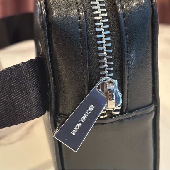 Michael Kors Belt Bag - Picture 3 of 13